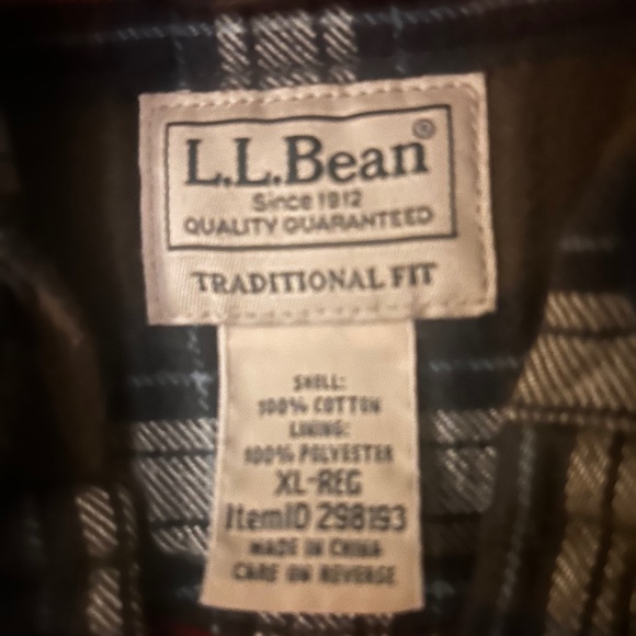 LL Bean Flannel button up hoodie - Picture 3 of 5